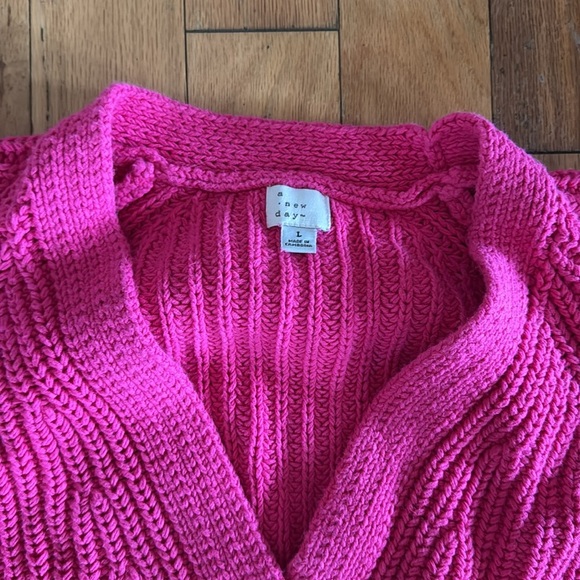 A New Day | Hot Pink Cardigan | Chunky Knit | Buttons | size L - Picture 2 of 4